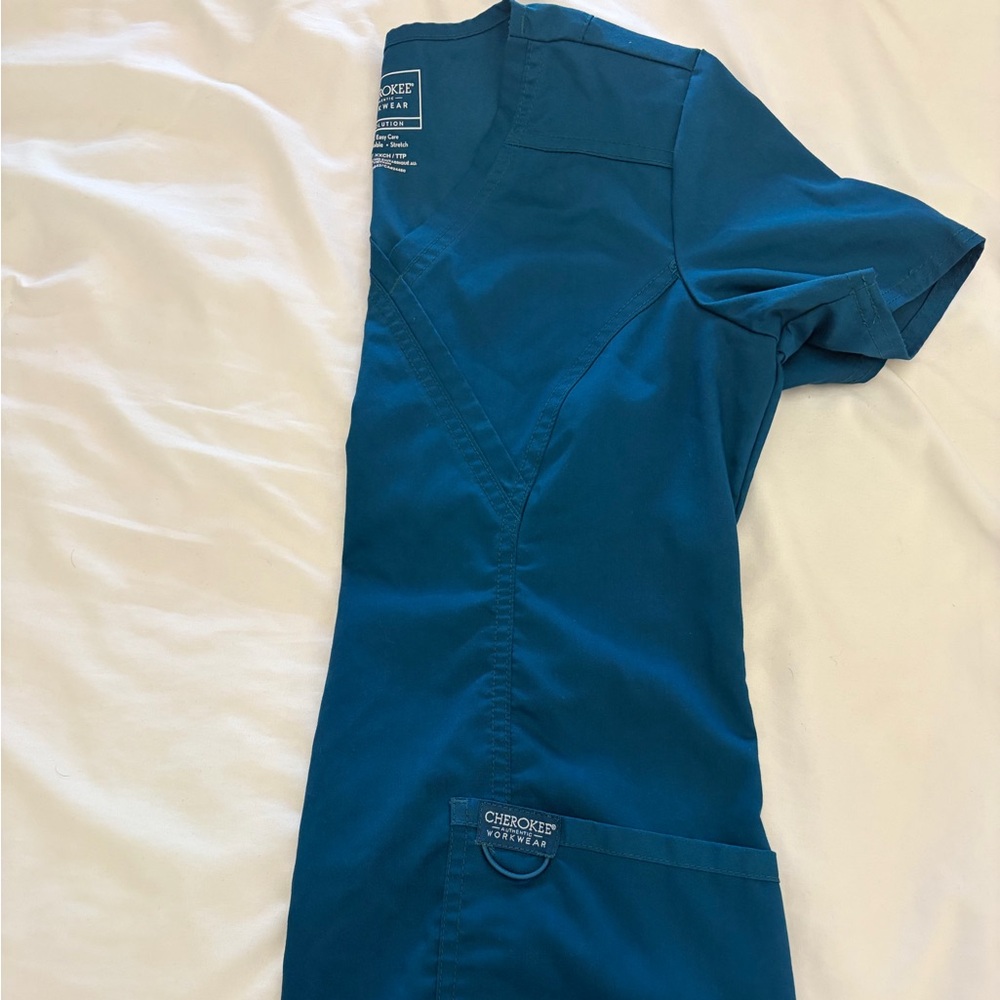 Cherokee Teal Scrub Top
